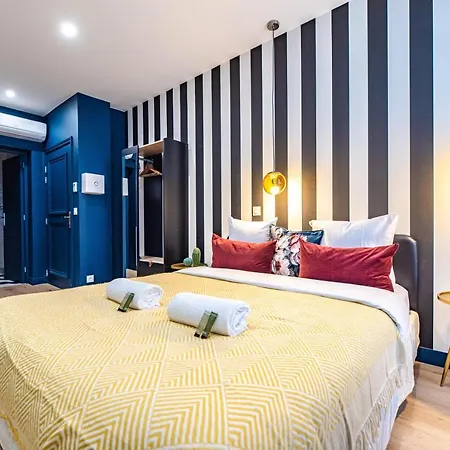 Monsieur Pigalle 아파트