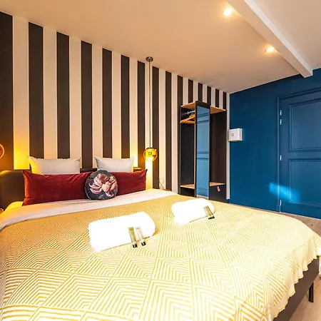 Monsieur Pigalle Apartmán *